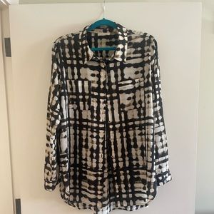 Long sleeve printed button blouse